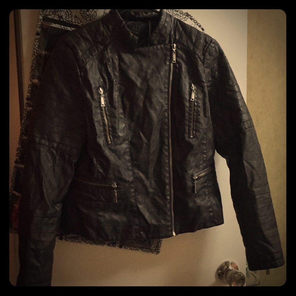 🖤Jou Jou black leather jacket🖤